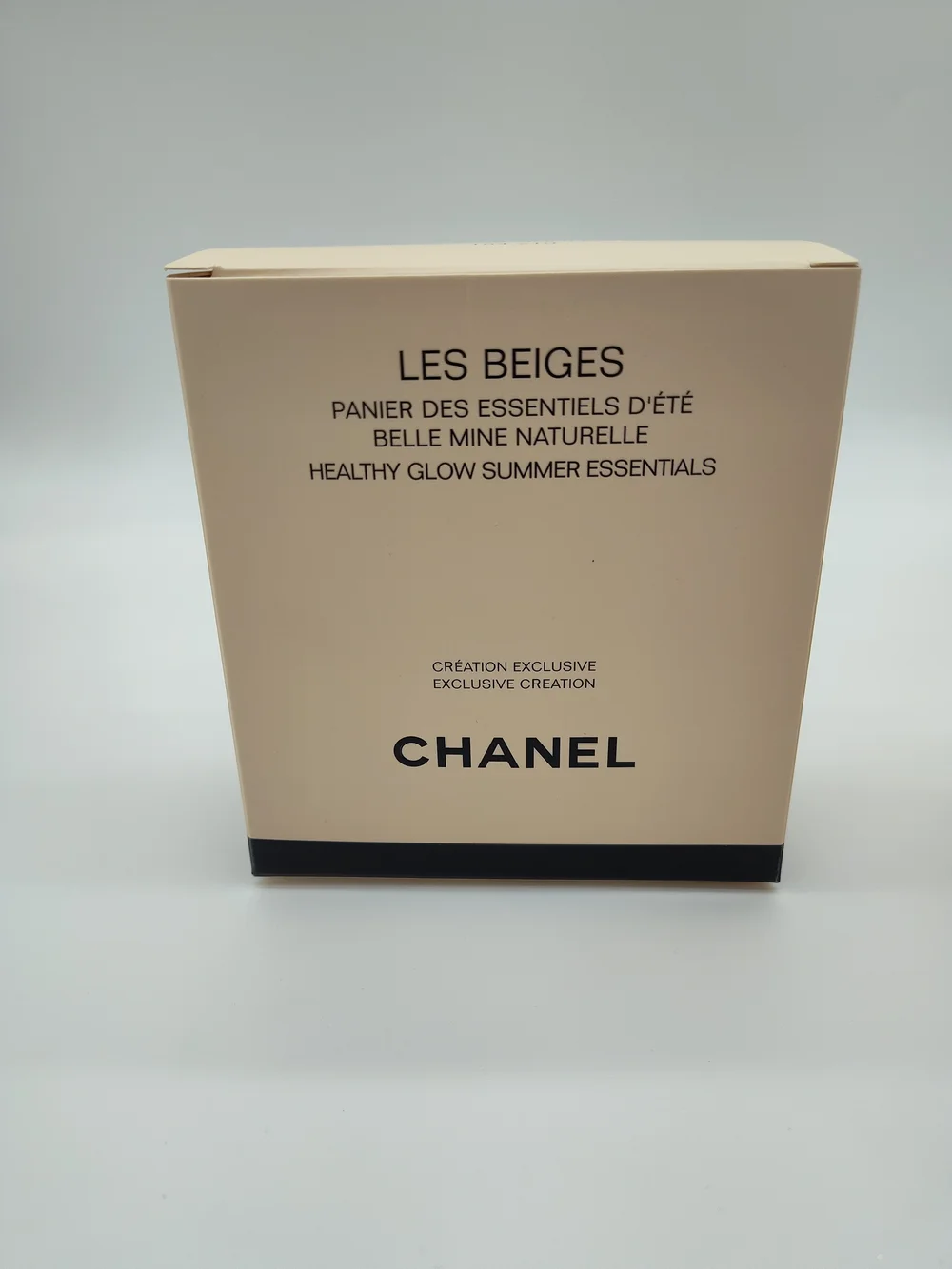 CHANEL BEAUTÉ Les Beiges Woven Beauty Organizer Case NIB With Box